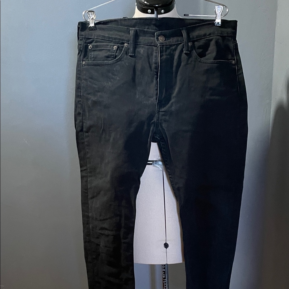 Levi's Women's Black Skinny Jeans Size- W33 L30